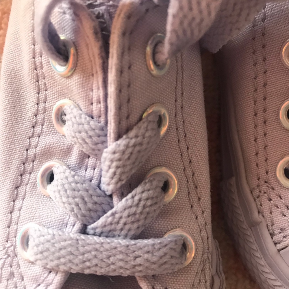 Converse - Picture 3 of 6